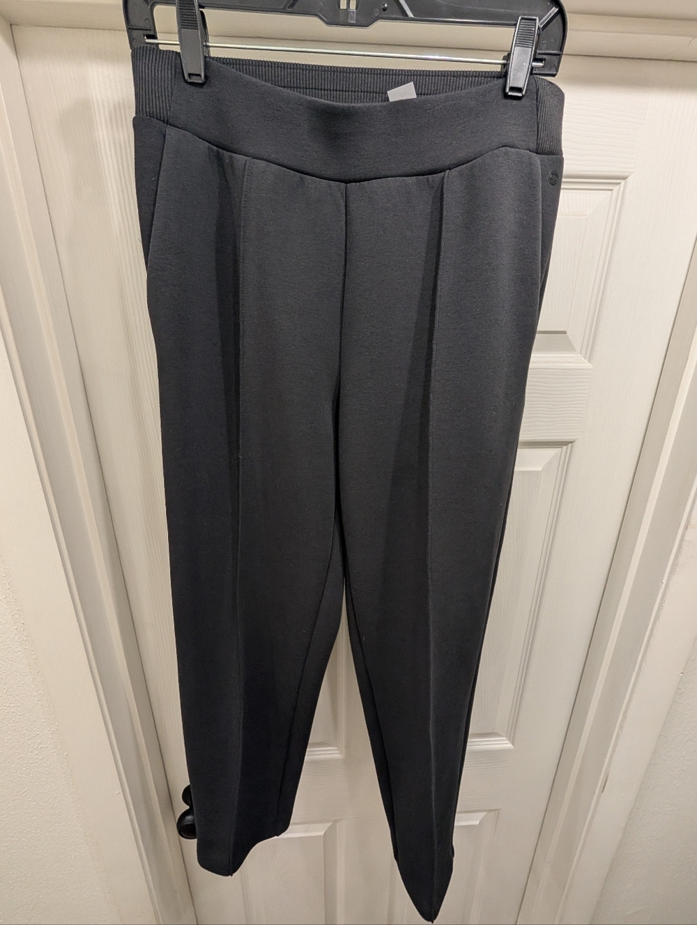 CALIA Women’s Soft Scuba Tapered Pant – Size M – Dark Grey